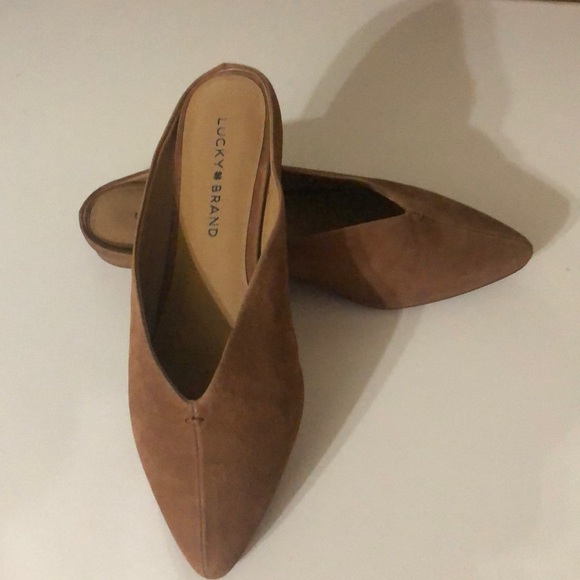 Shoes - Picture 3 of 3